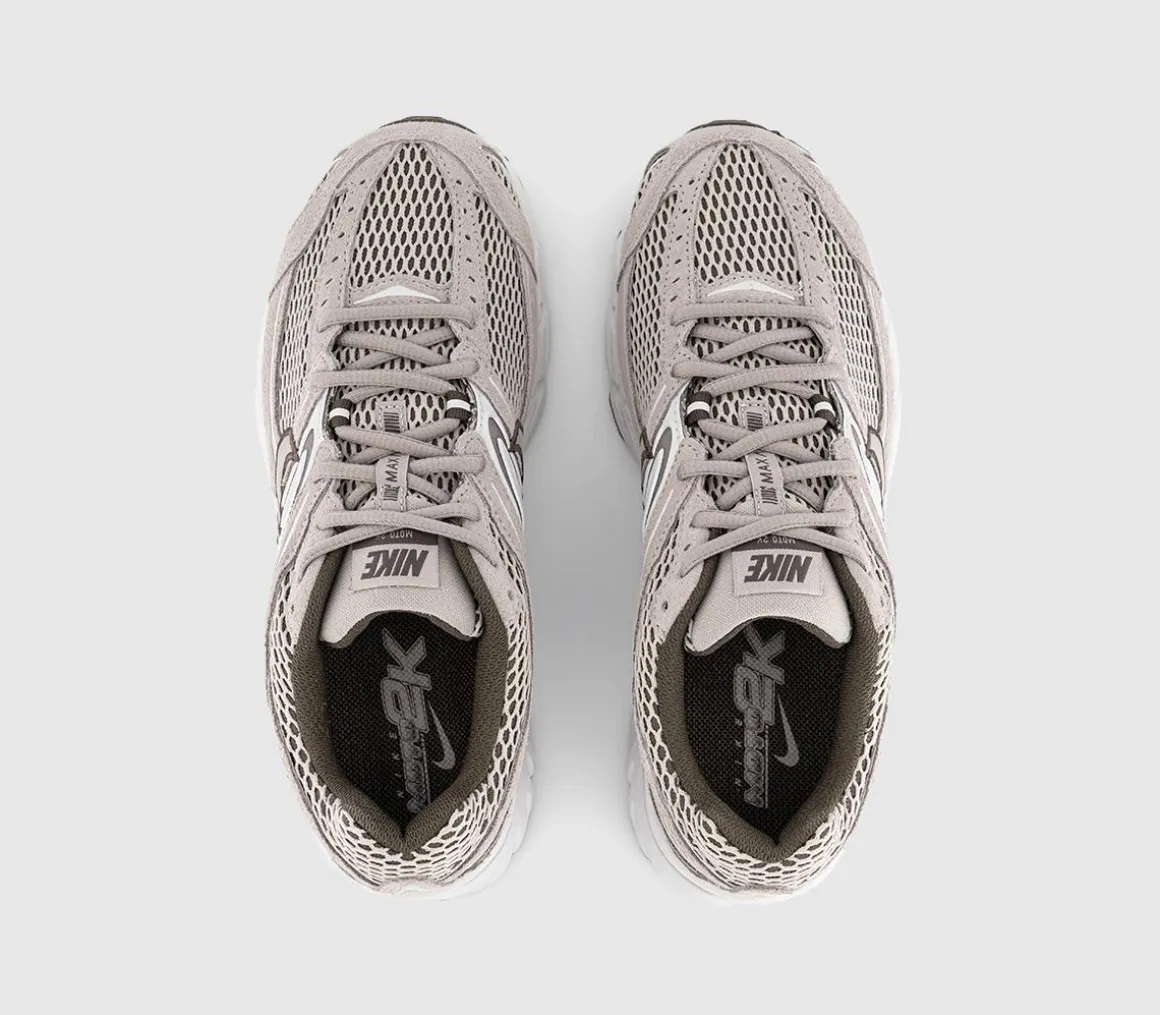 Air Max Moto Trainers