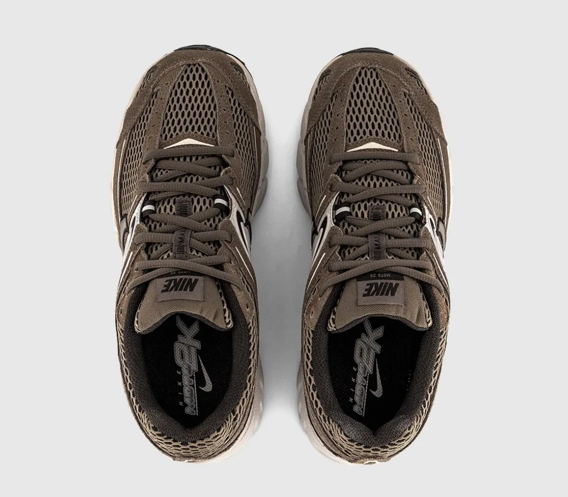 Air Max Moto Trainers