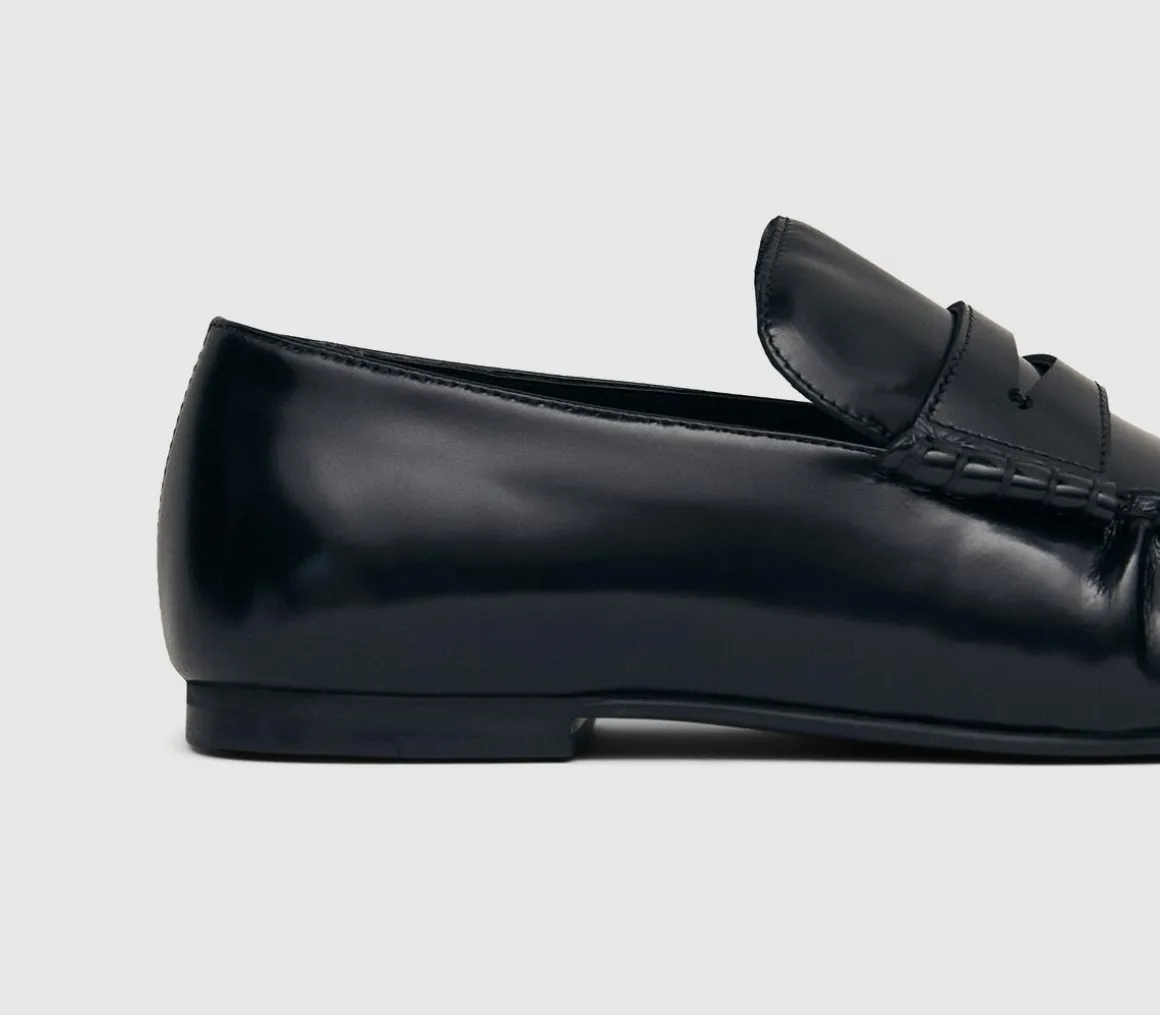 Aven Loafers
