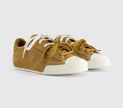 Chuck Lo Pro Trainers
