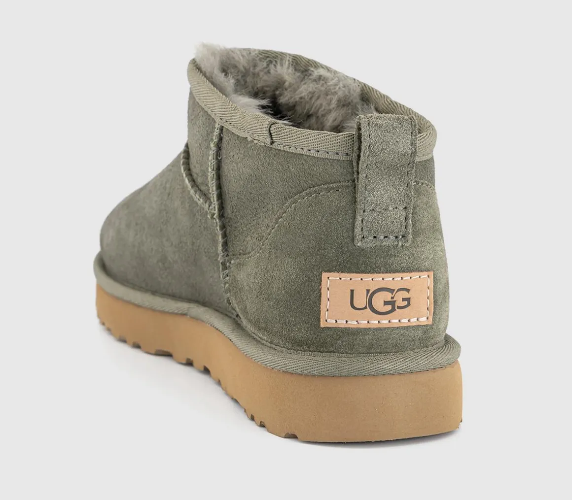 Classic Ultra Mini Boots