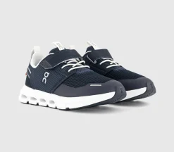 Cloudplay Youth Trainers