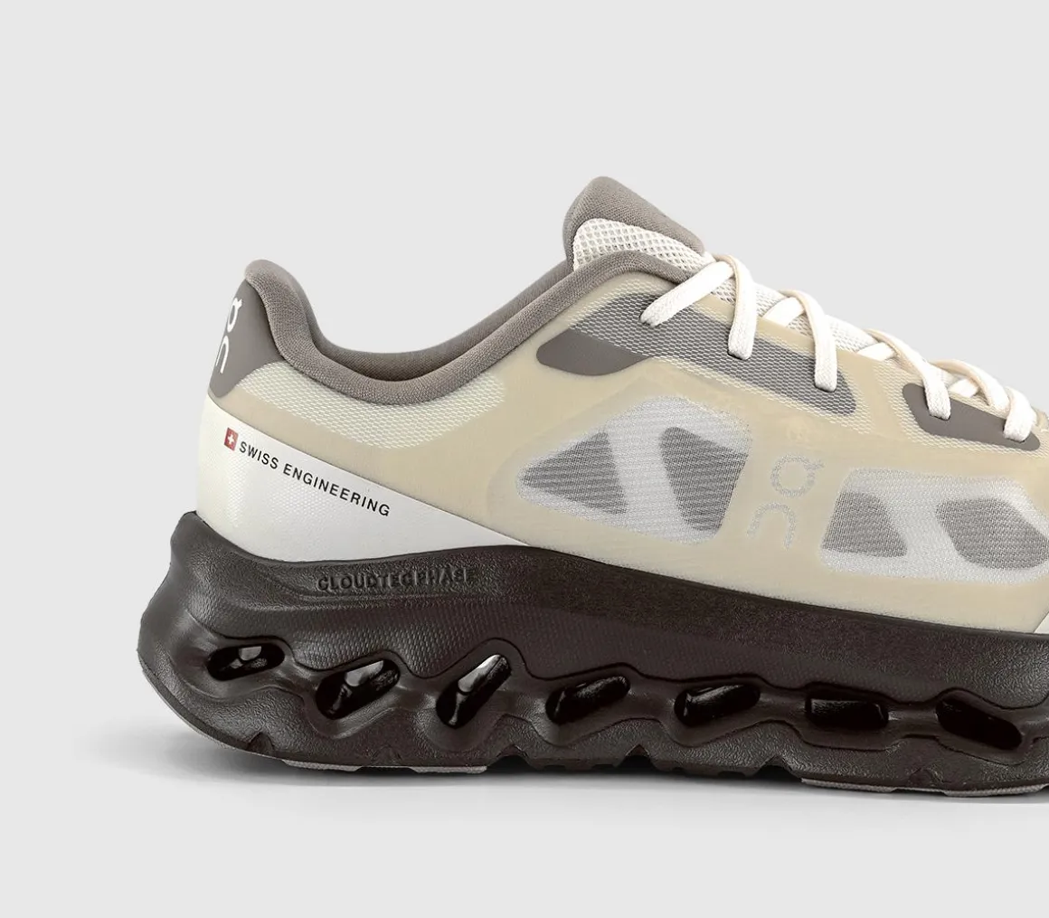 Cloudtilt Remix Trainers