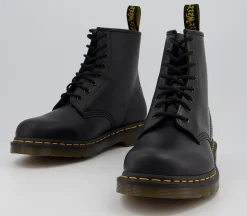 Dm 8 Eye Lace Men's Boots