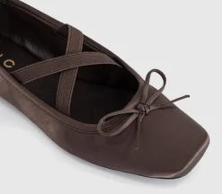 Fate Elastic Cross Strap Square Toe Ballerina Flats