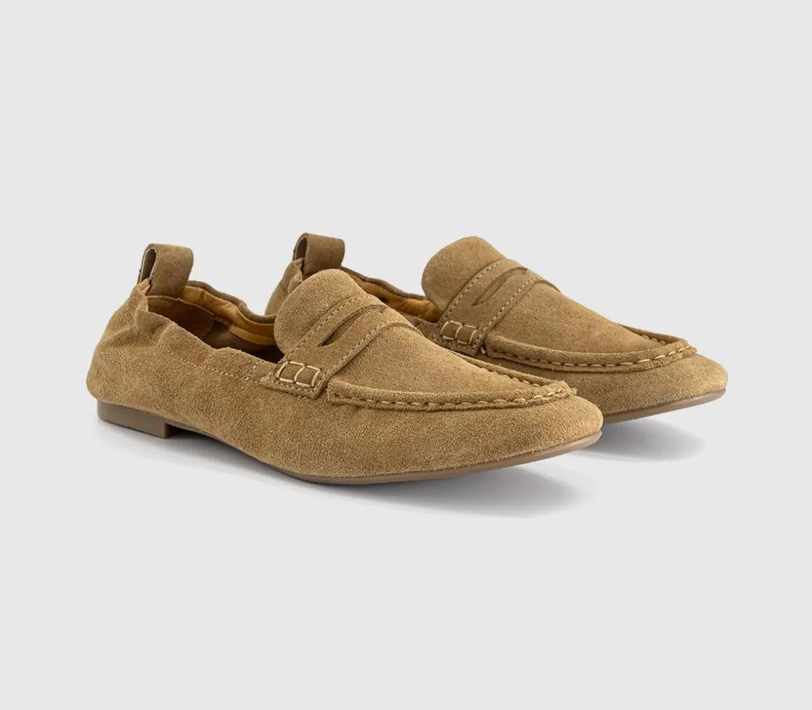 Fondant Square Toe Ruched Loafers