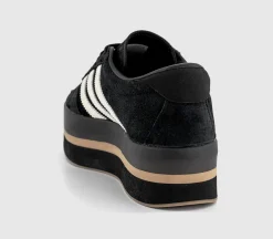 Gazelle Stack Trainers