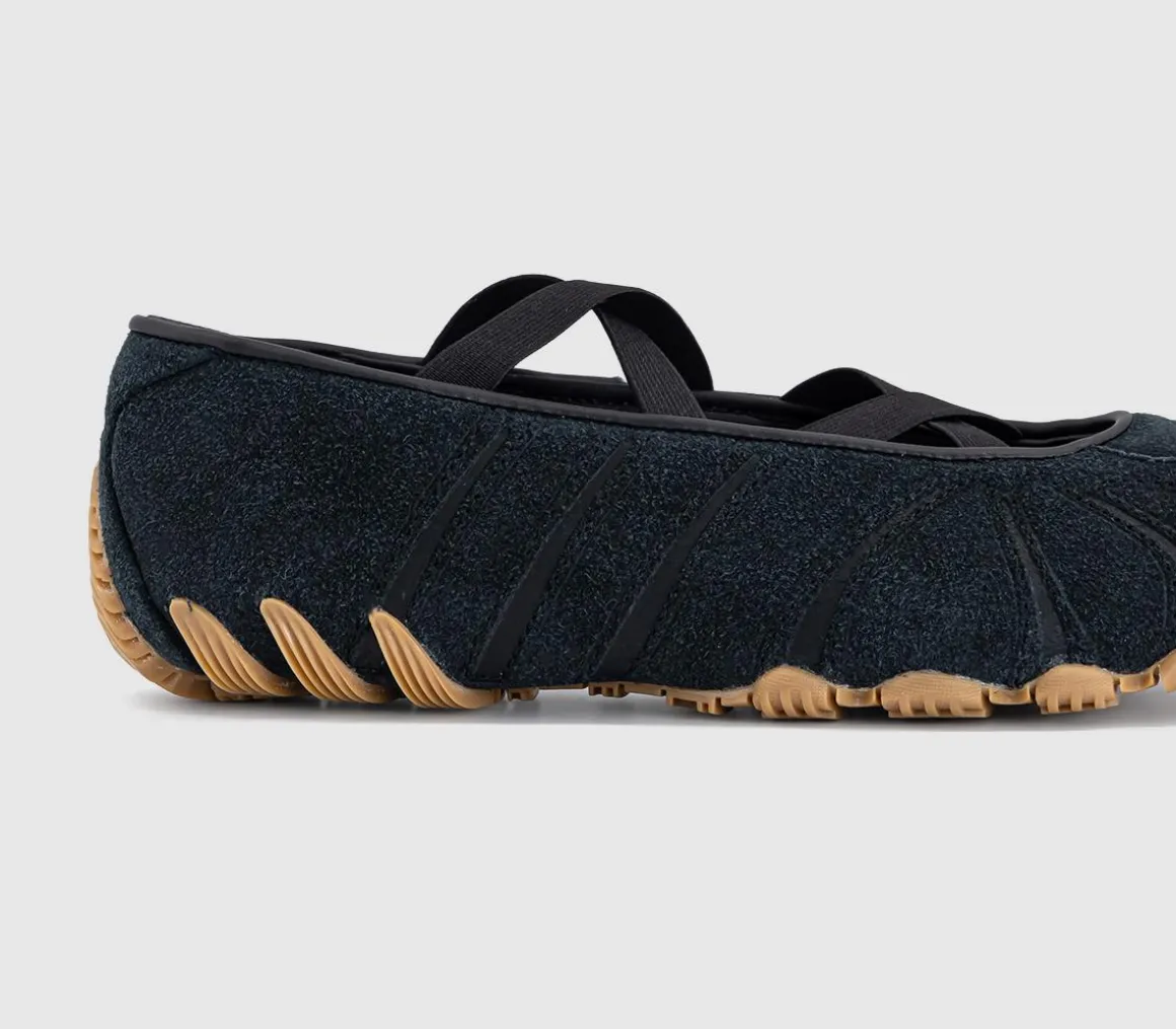 Ghost Sprint Ballet Trainers