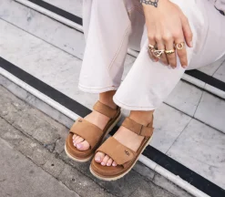 Goldenstar Sandals