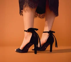 Hypnotise Bow Back Heeled Sandals