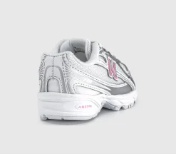 740 Infant Trainers