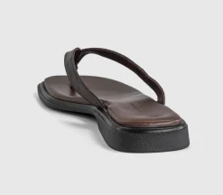 Izzy Toe Thong Sandals