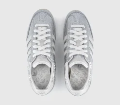 Japan Trainers