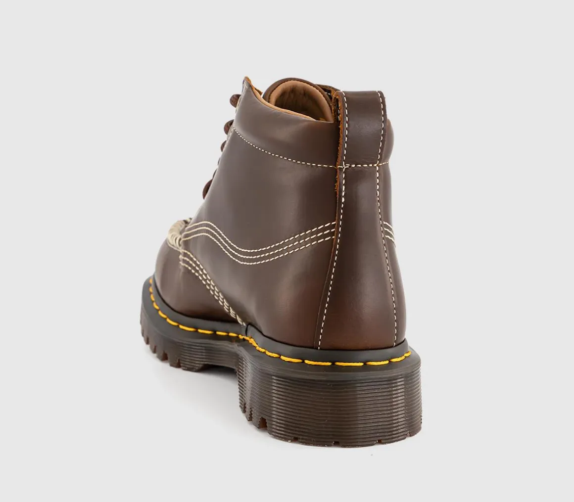 Lowell Chukka Boots