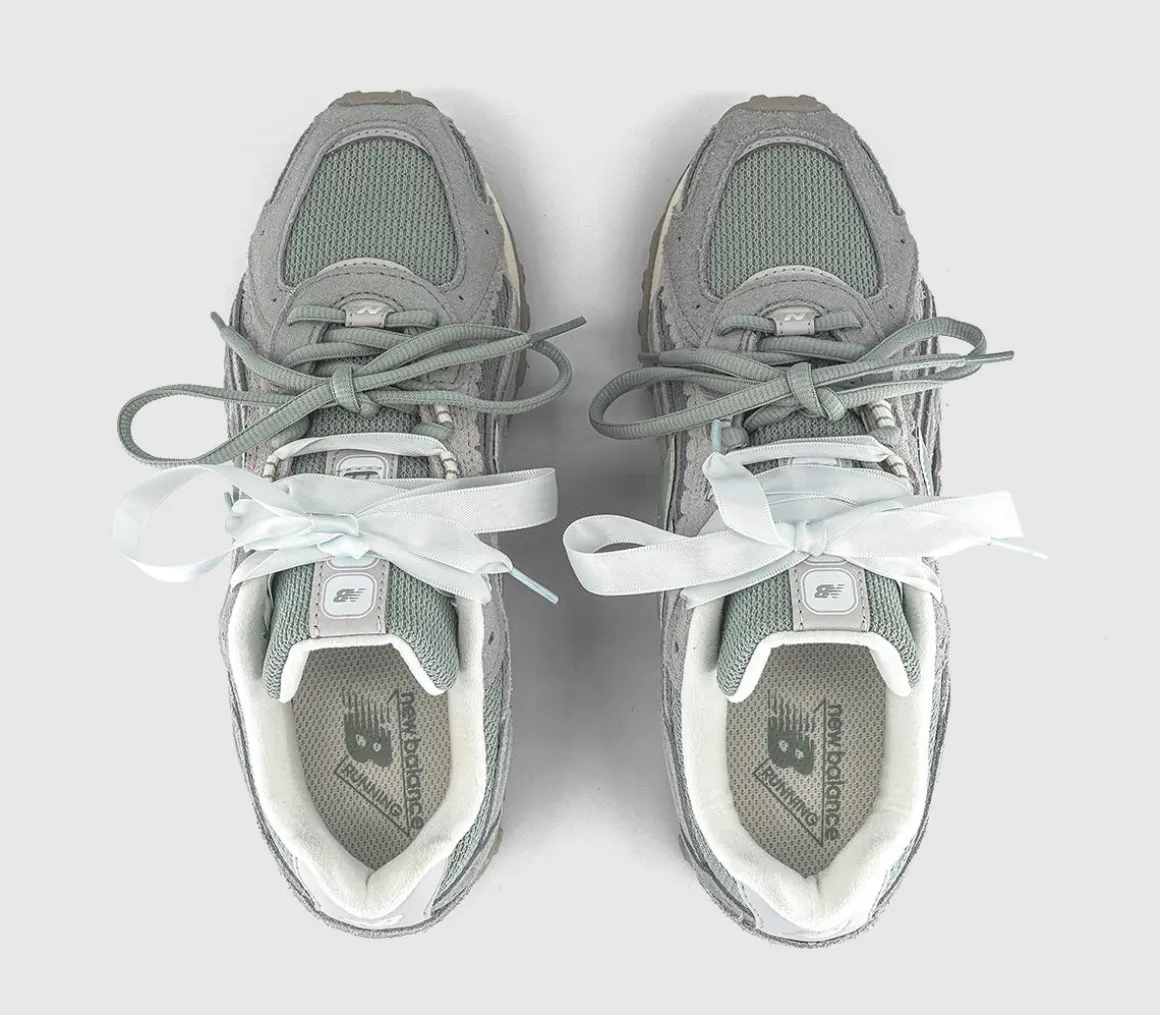 204l Trainers