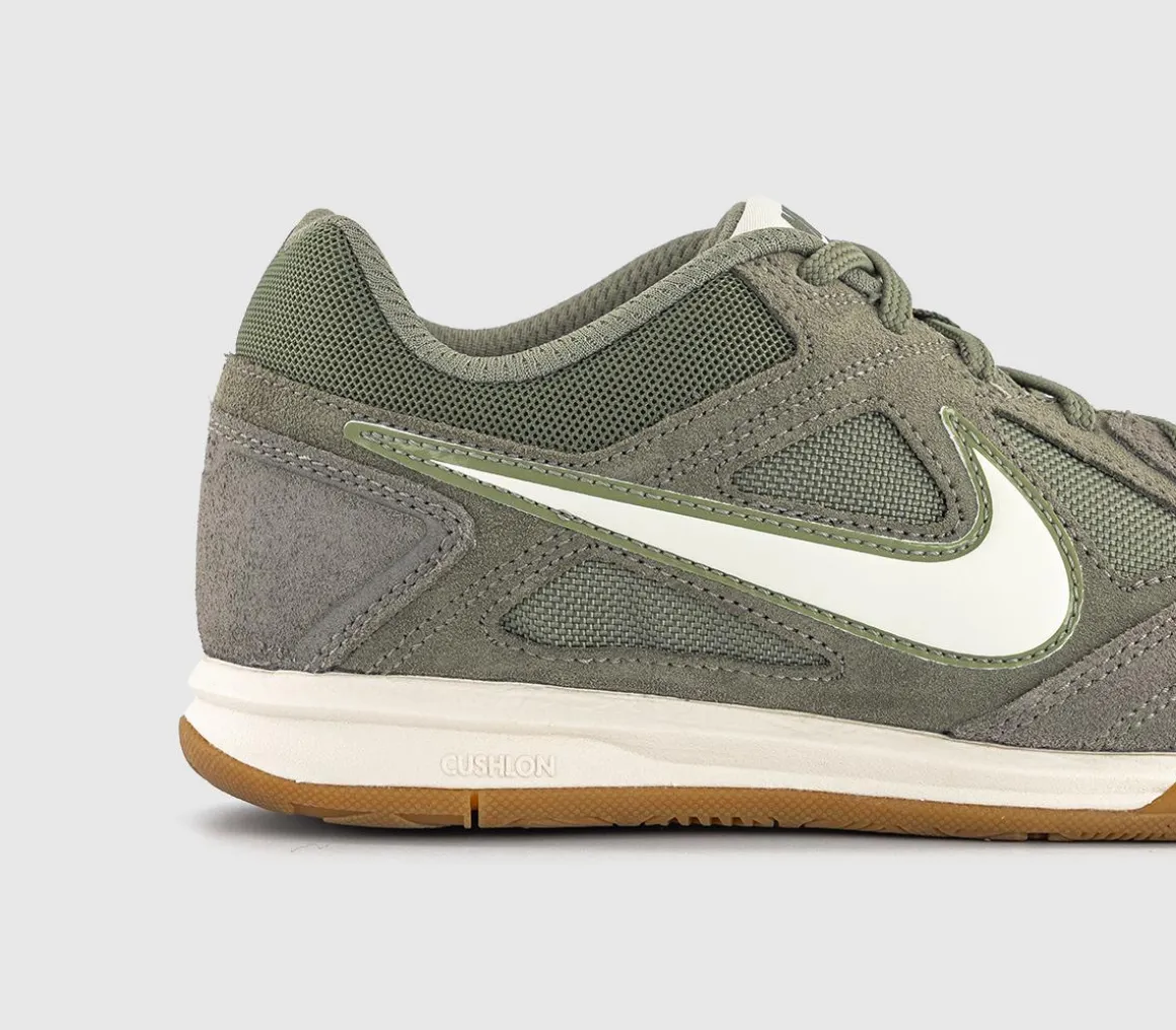 Nike Gato Trainers