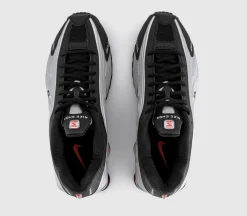 Nike Shox R4 Trainers