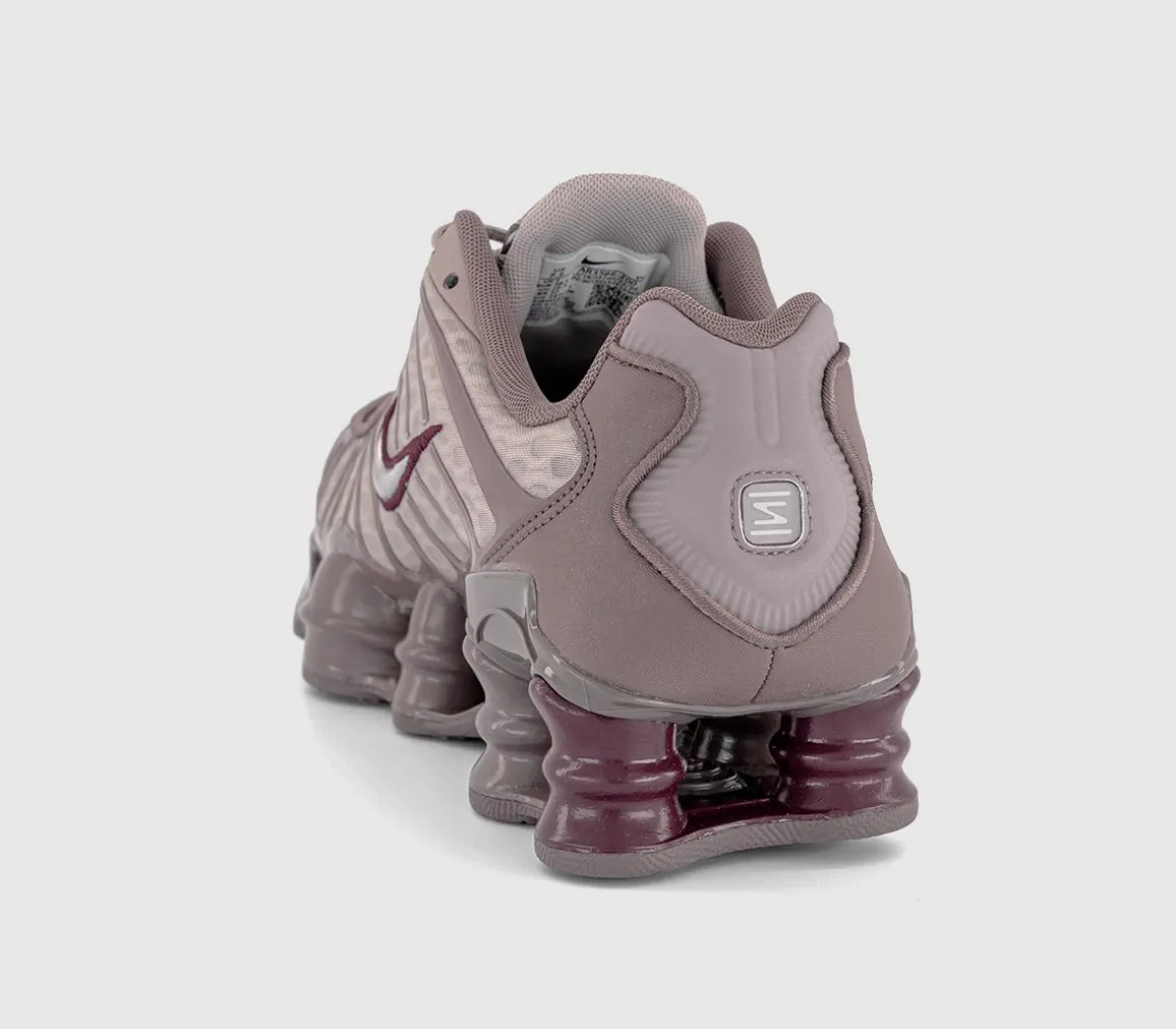 Nike Shox TL Trainers