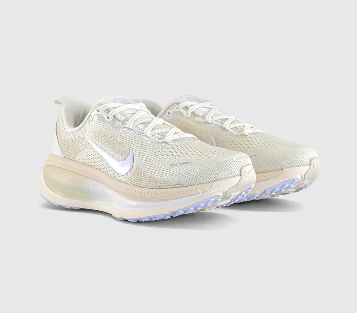 Nike Vomero 18 Trainers