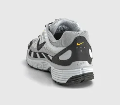 P-6000 Trainers
