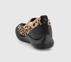 Tabi Sandals