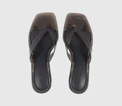 Tracie Heels
