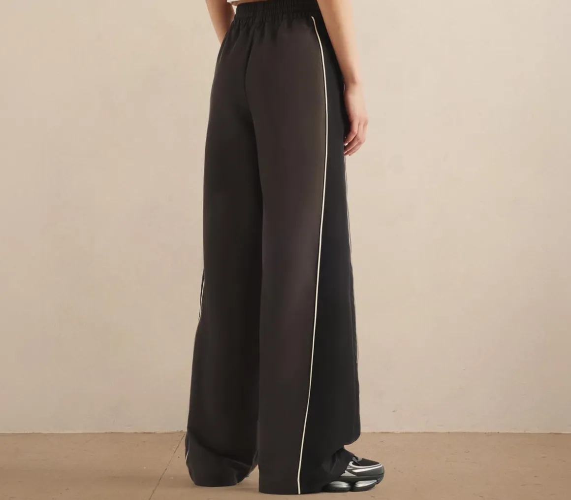 Trackside Woven Pant