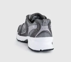 530 Trainers