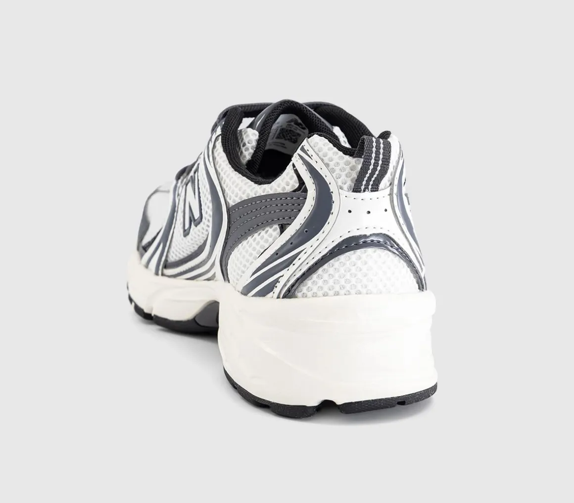 530 Trainers