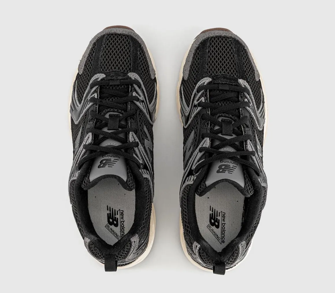 530 Trainers