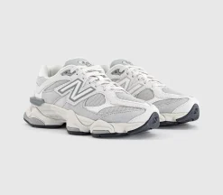9060 Trainers
