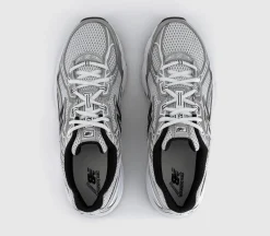 740 Trainers