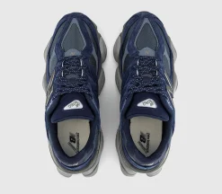 9060 Trainers