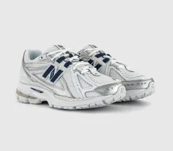 1906 Trainers
