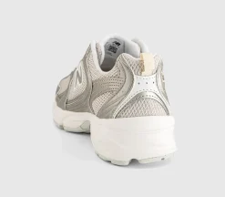 530 Trainers