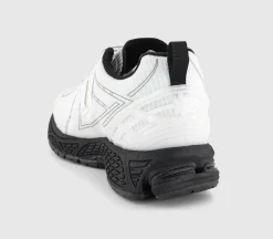 1906 Trainers