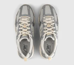 530 Trainers