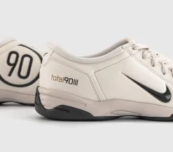 T90 Trainers