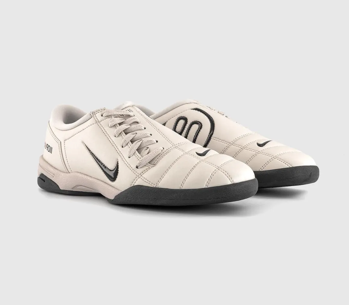 T90 Trainers