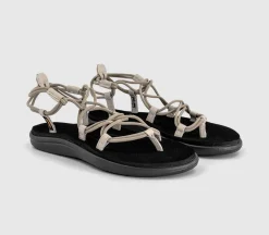 Voya Infinity Sandals
