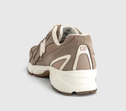 740 V2 Trainers
