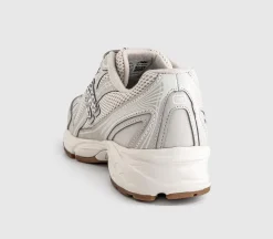 740 V2 Trainers
