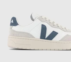 V-90 Trainers