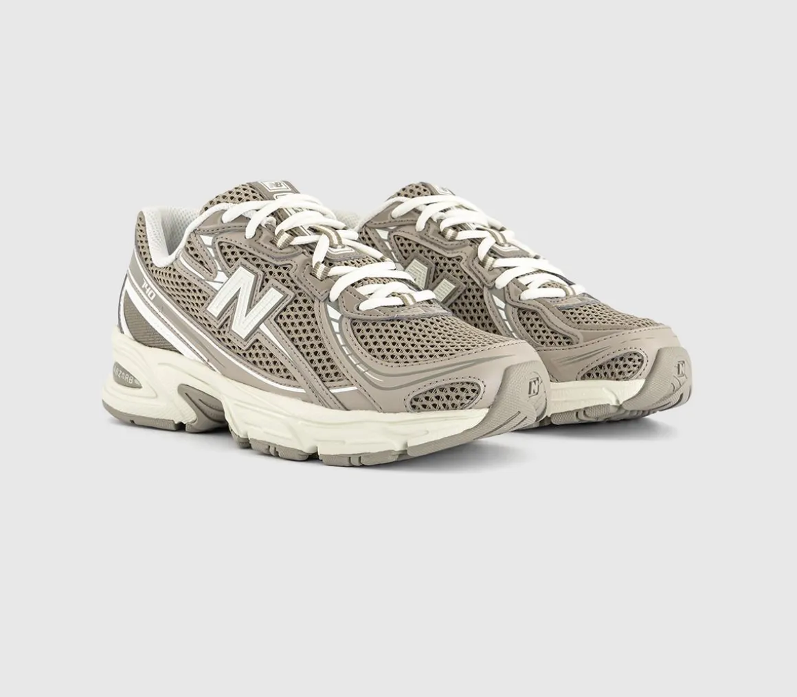 740 V2 Trainers