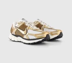 Zoom Vomero 5 Trainers